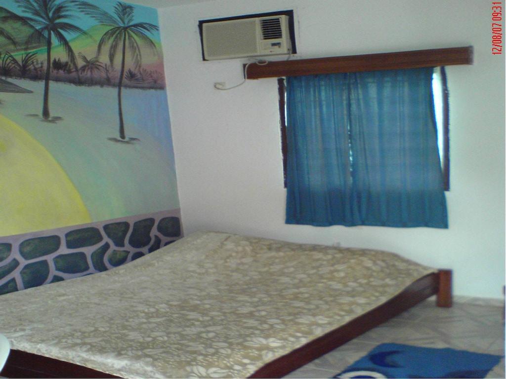 Hotel Marie Antoinette Lomé Quarto foto